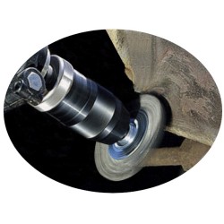 Tarczowa 70mm Trzpieniowa Szczotka Drut Stalowy Falowany Szczotpol PL 667